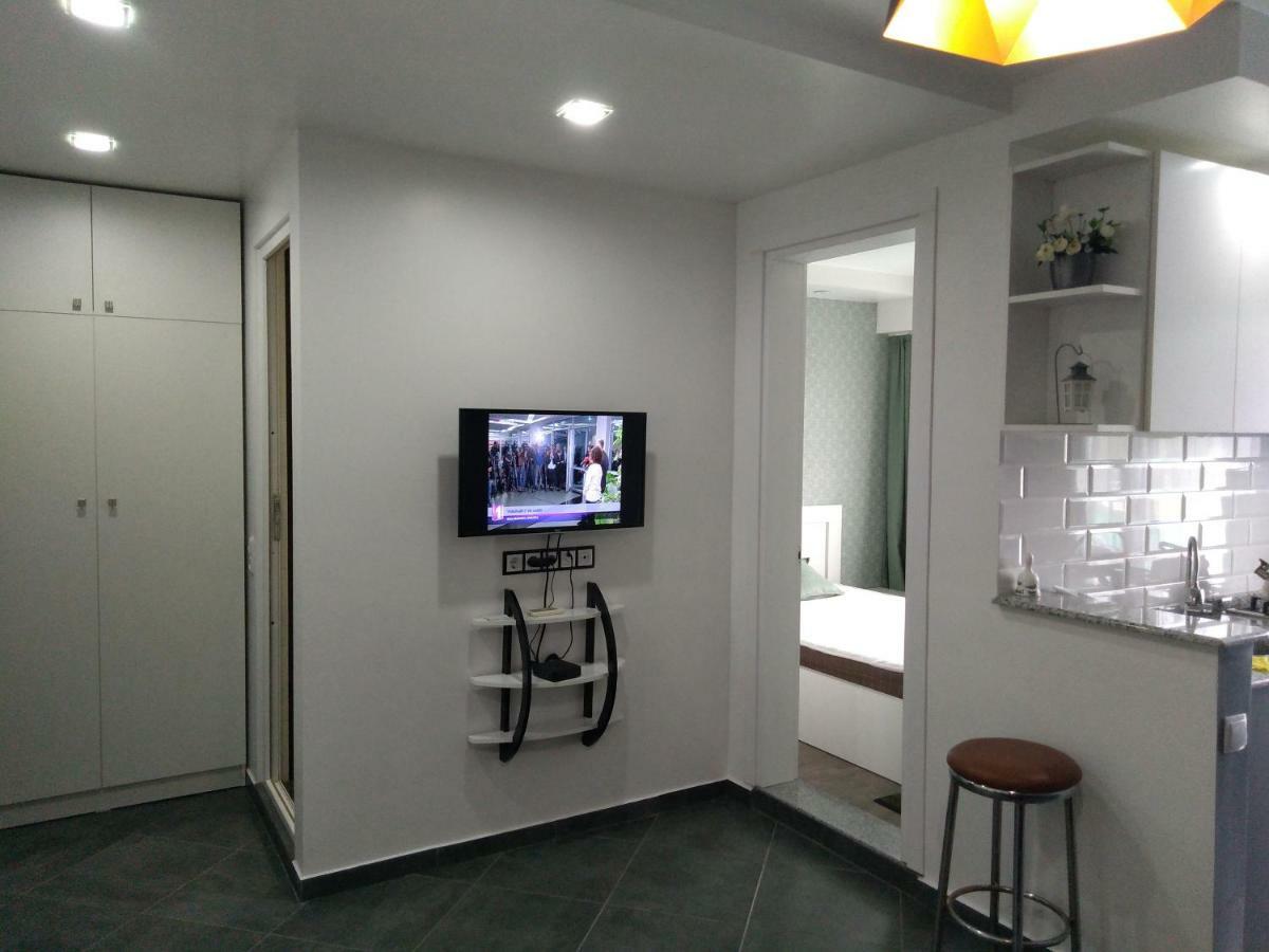 Apartment Eteri Batumi Eksteriør bilde